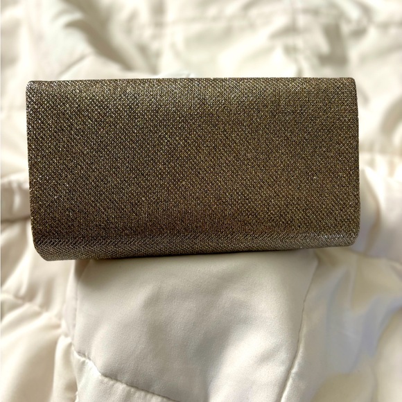 Bare Minerals gold lamé clutch purse w magnet close - Picture 4 of 7